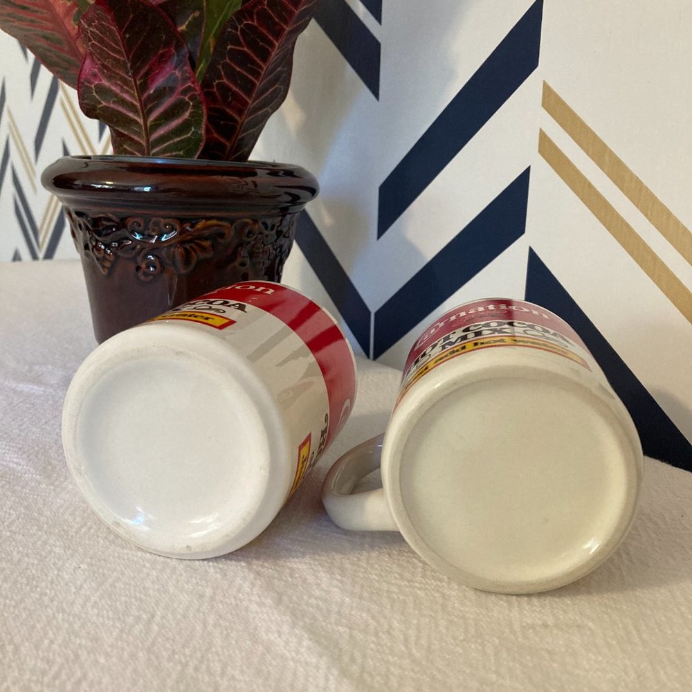 Vintage - Set of 2 – Carnation Hot Cocoa Mix - Mugs - Picture 6 of 8